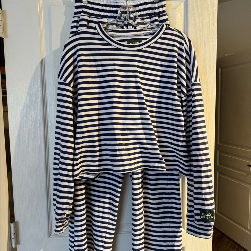 Daily Drills Navy Striped Set